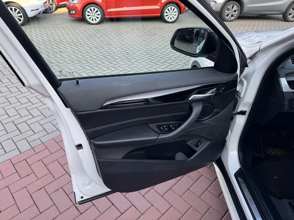 BMW X1 - Náhled 36