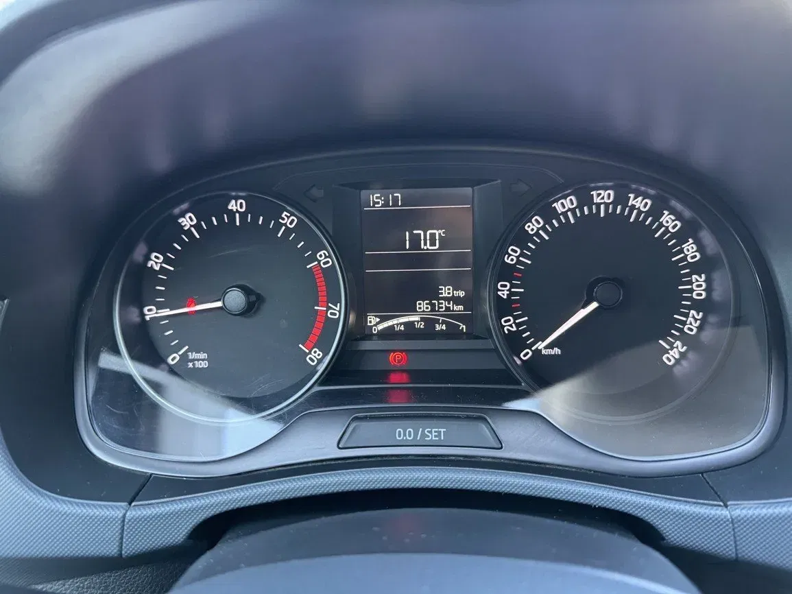 Škoda Fabia - Náhled 8