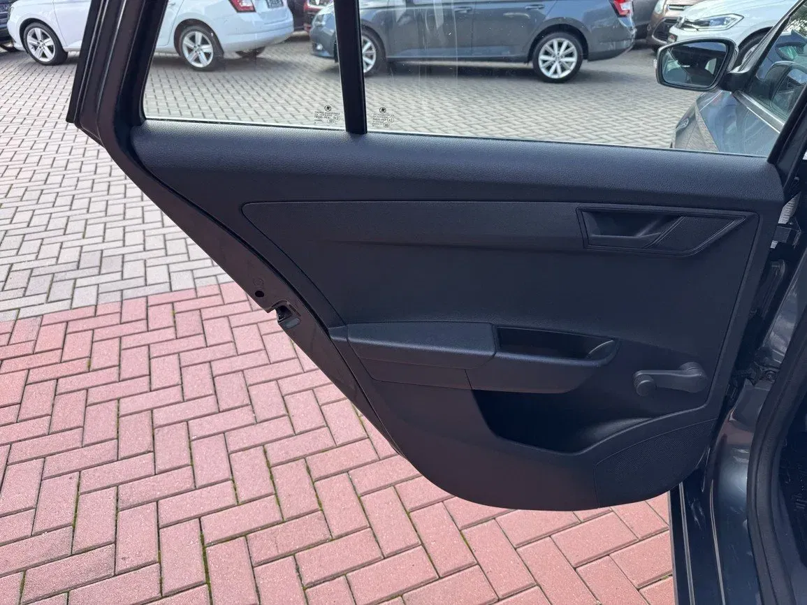 Škoda Fabia - Náhled 23