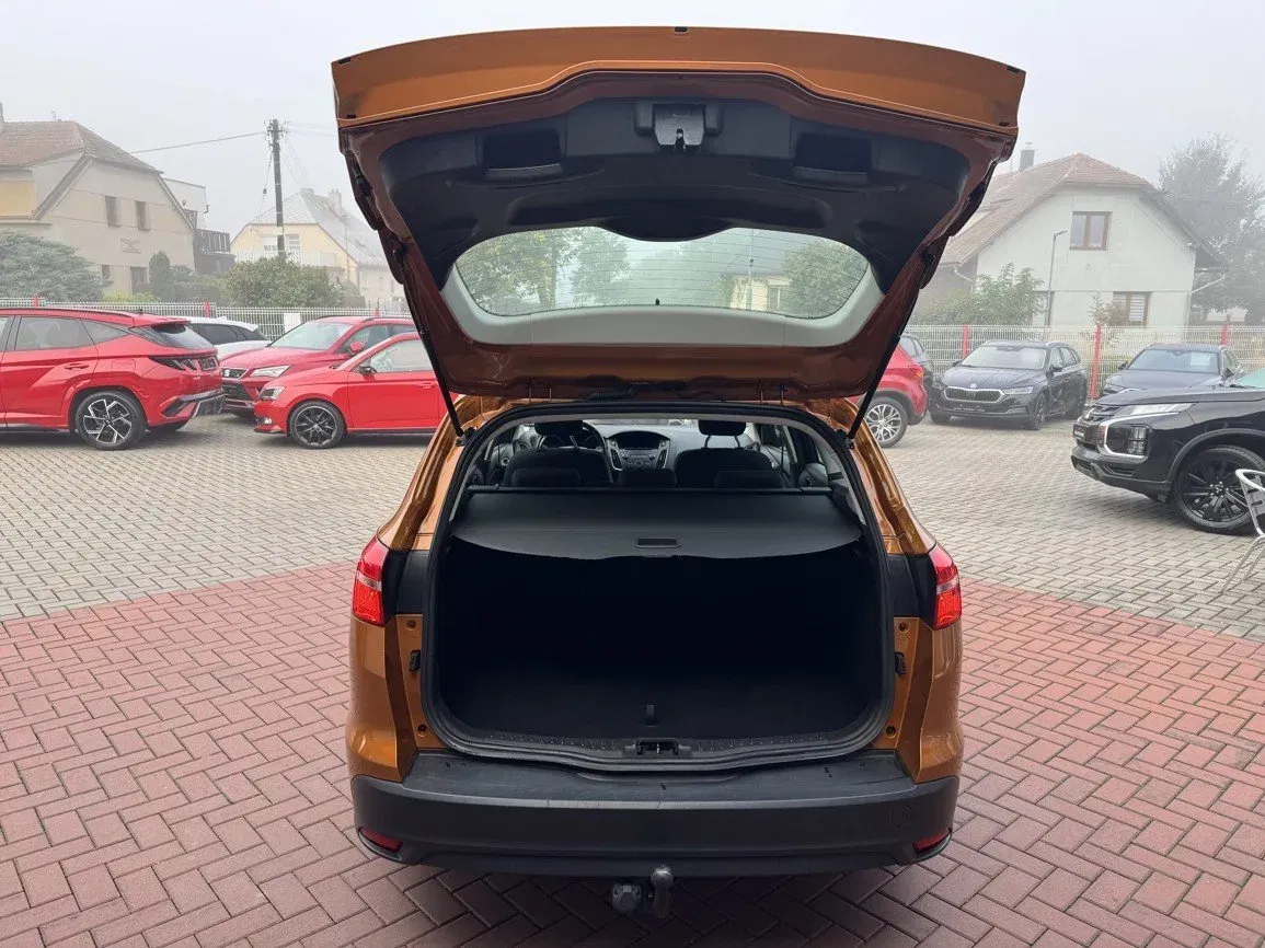 Ford Focus - Náhled 19