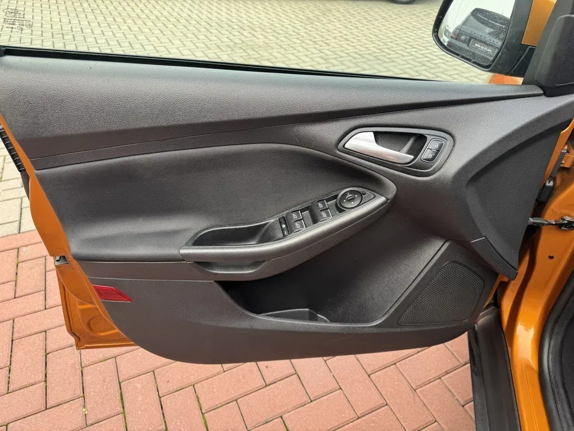 Ford Focus - Náhled 24