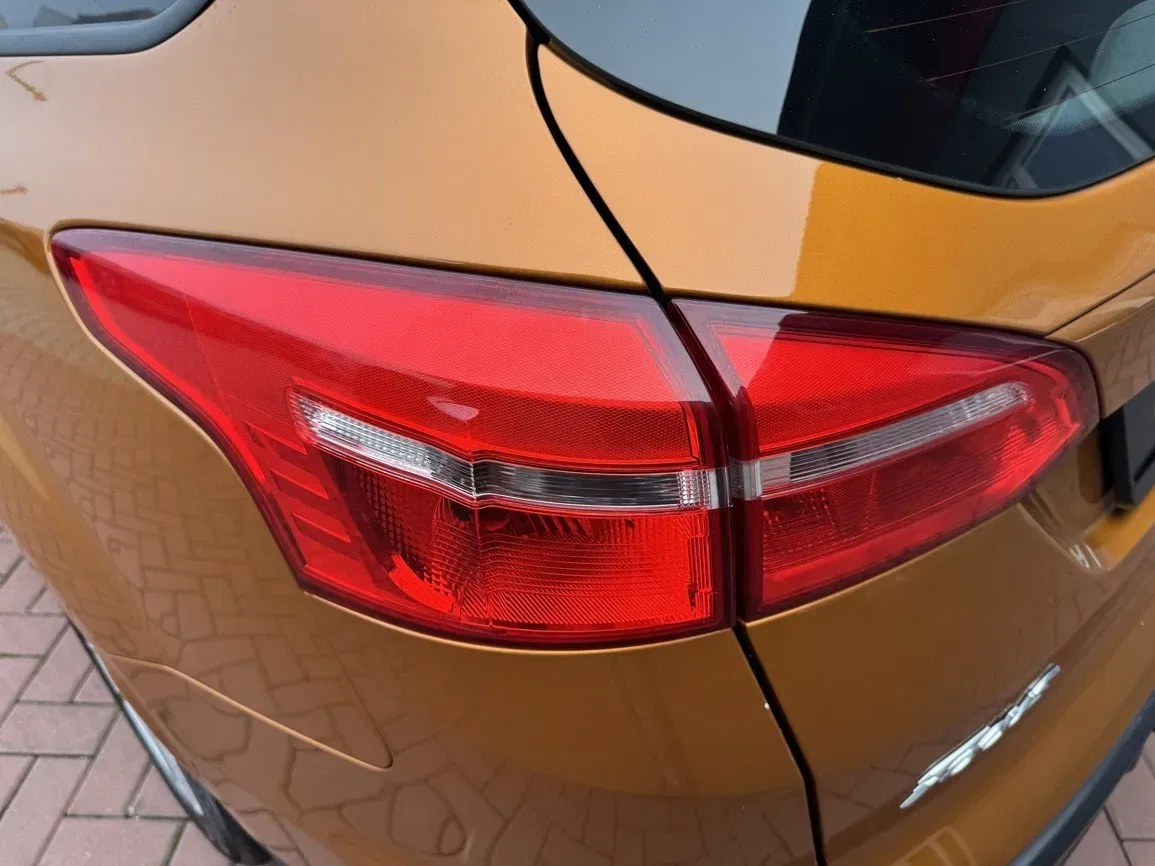 Ford Focus - Náhled 37