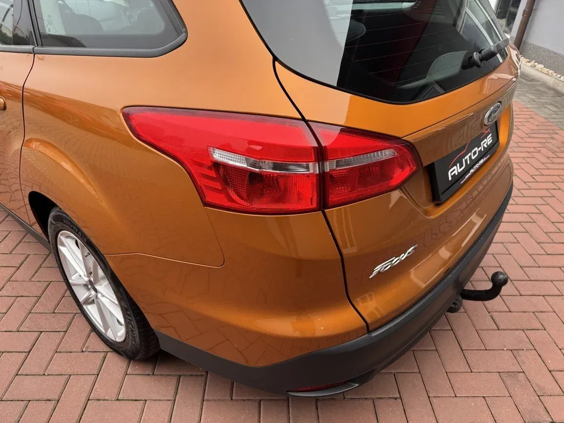 Ford Focus - Náhled 38