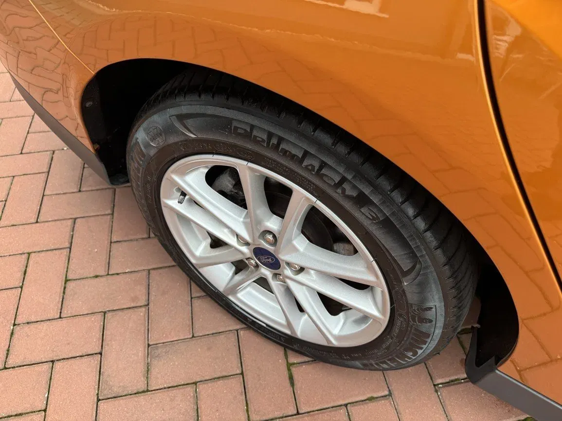 Ford Focus - Náhled 41