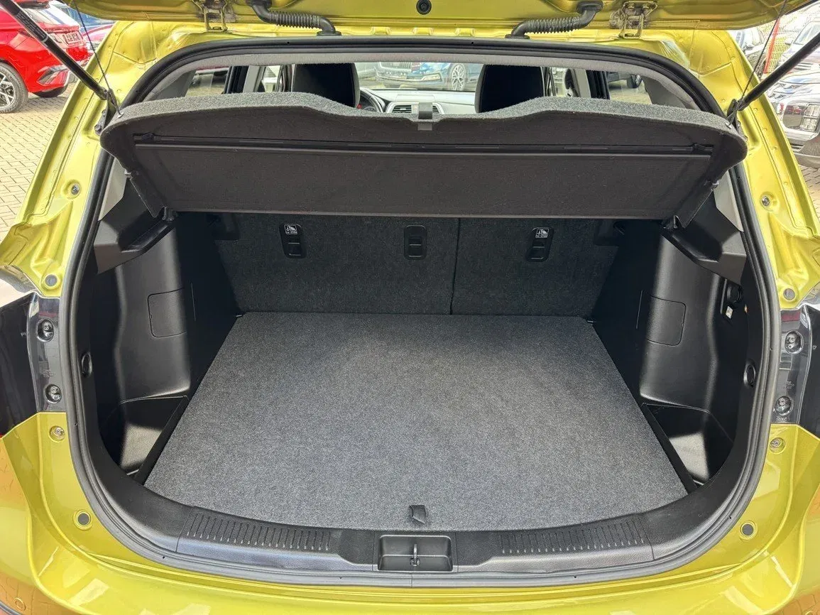 Suzuki SX4 S-Cross - Náhled 22