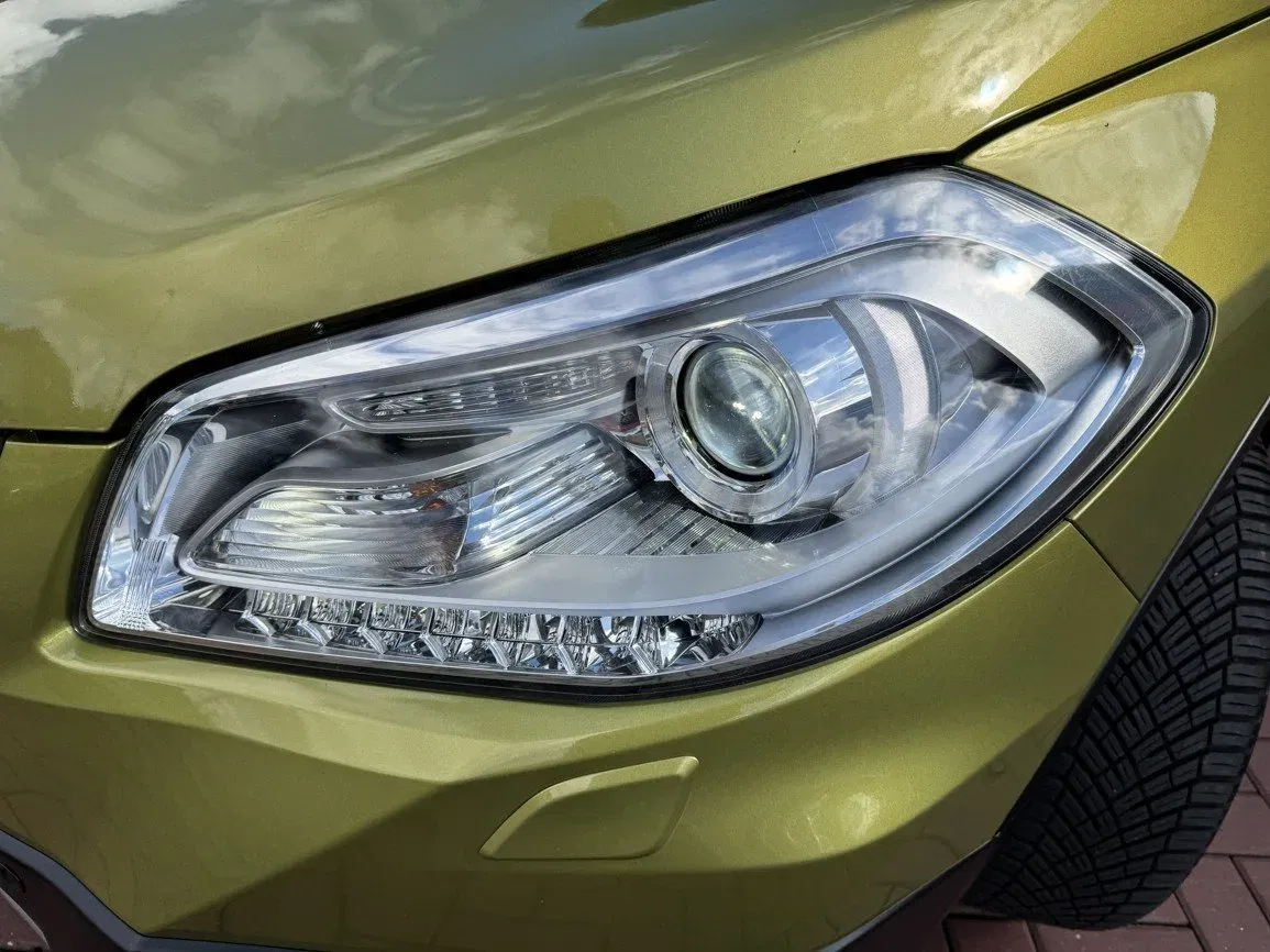 Suzuki SX4 S-Cross - Náhled 35