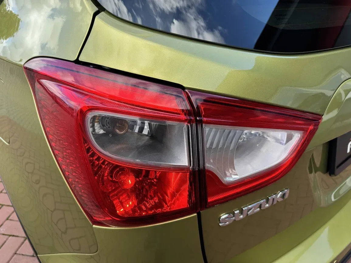 Suzuki SX4 S-Cross - Náhled 43
