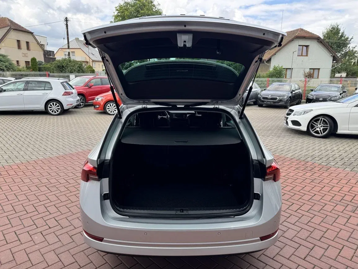 Škoda Octavia - Náhled 24