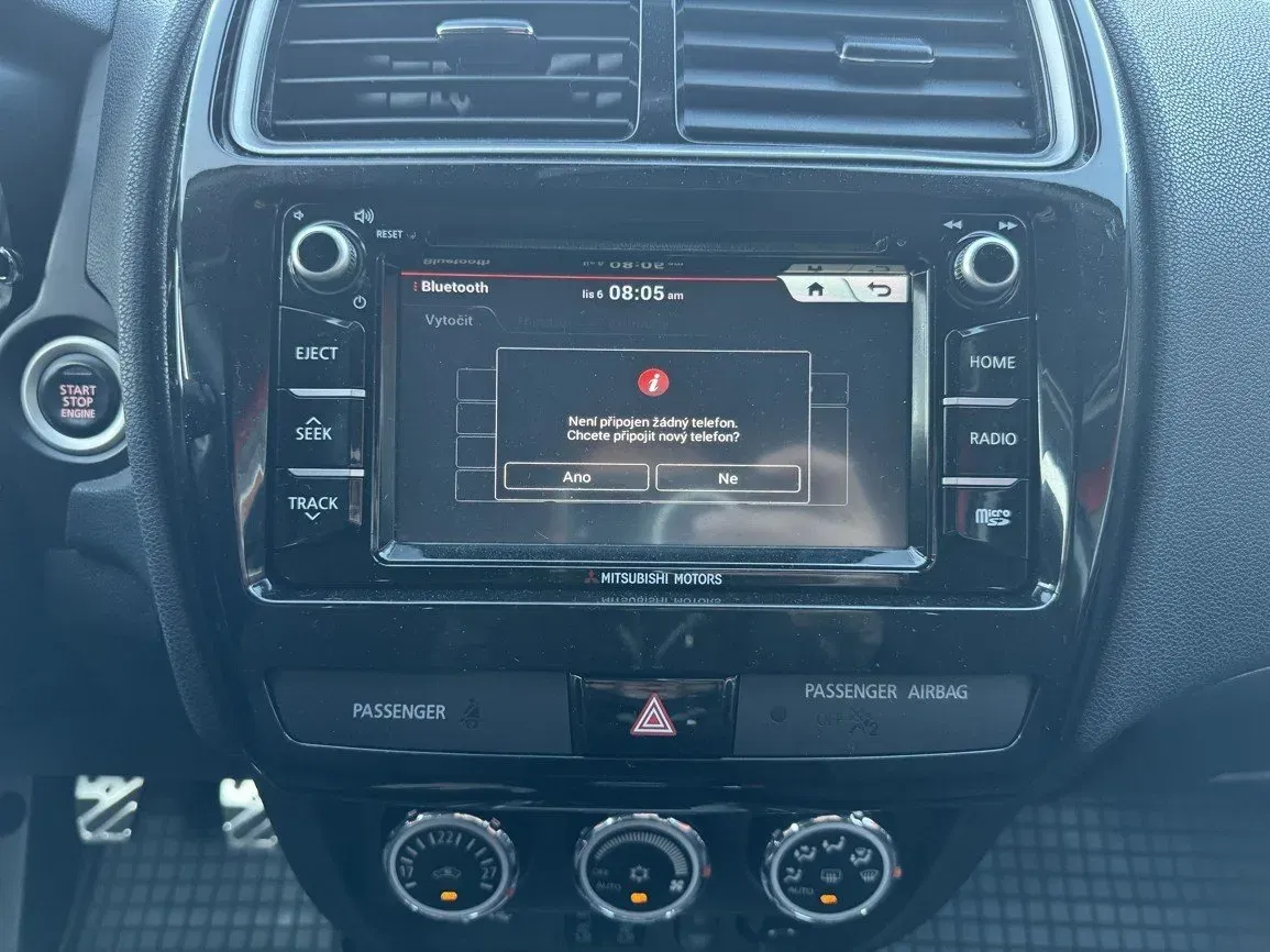 Mitsubishi ASX - Náhled 11