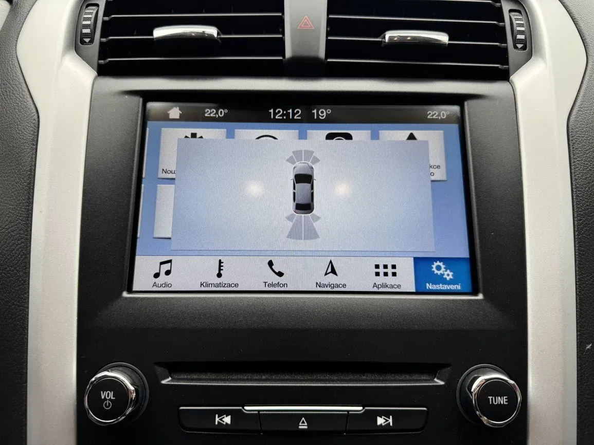 Ford Mondeo - Náhled 13