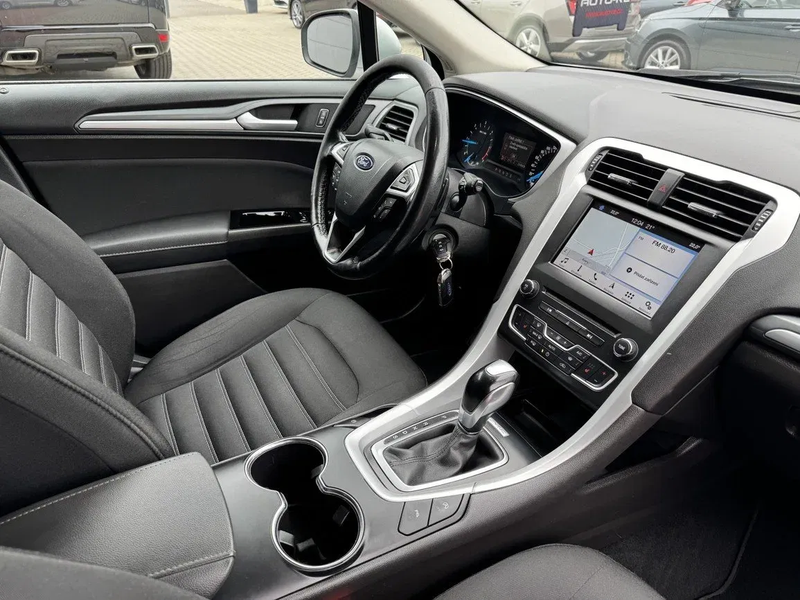 Ford Mondeo - Náhled 15