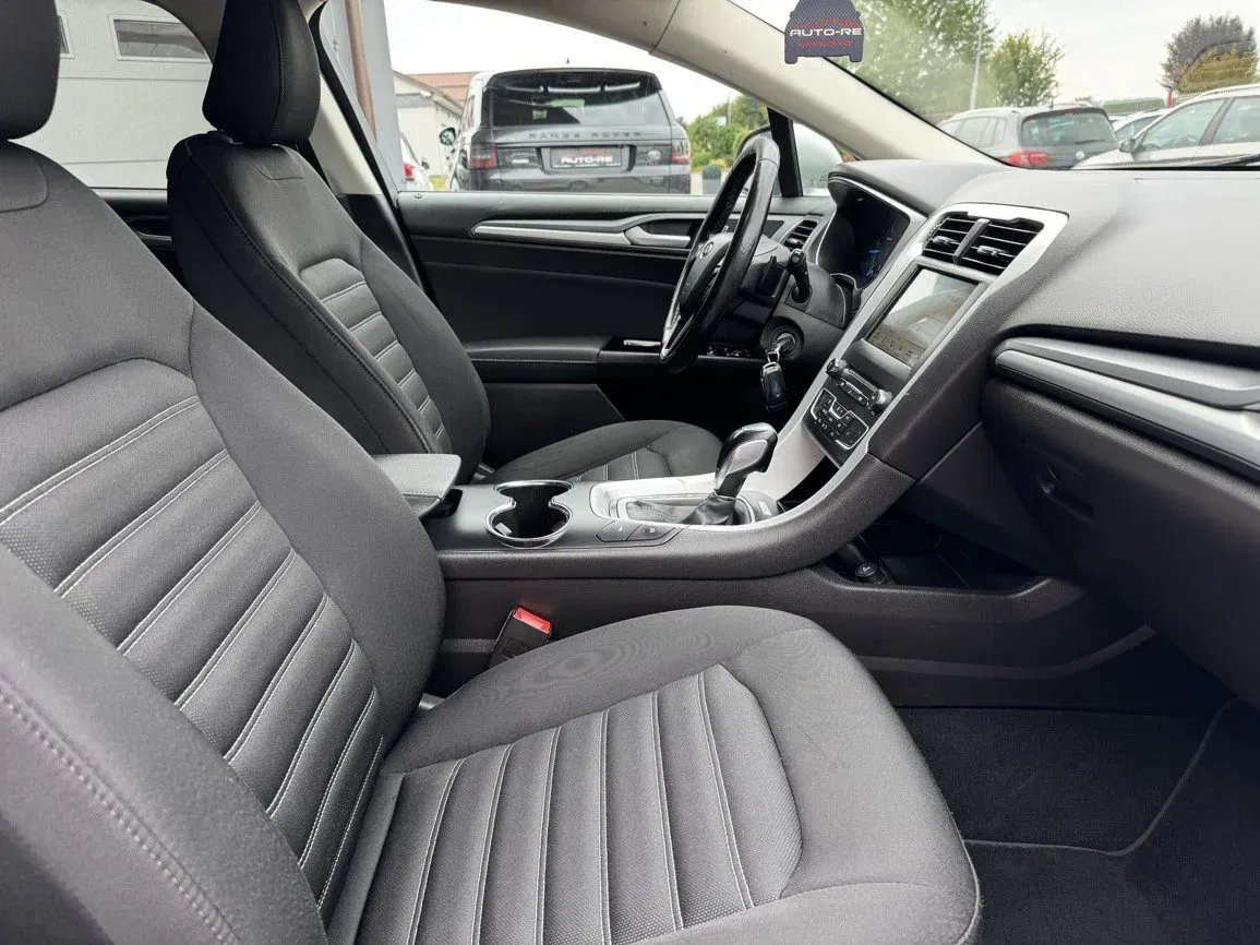 Ford Mondeo - Náhled 16