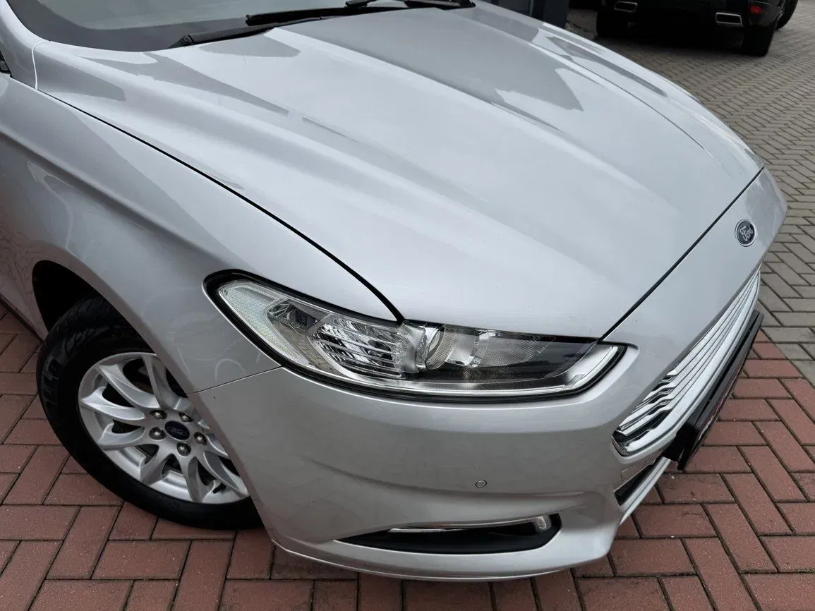 Ford Mondeo - Náhled 36