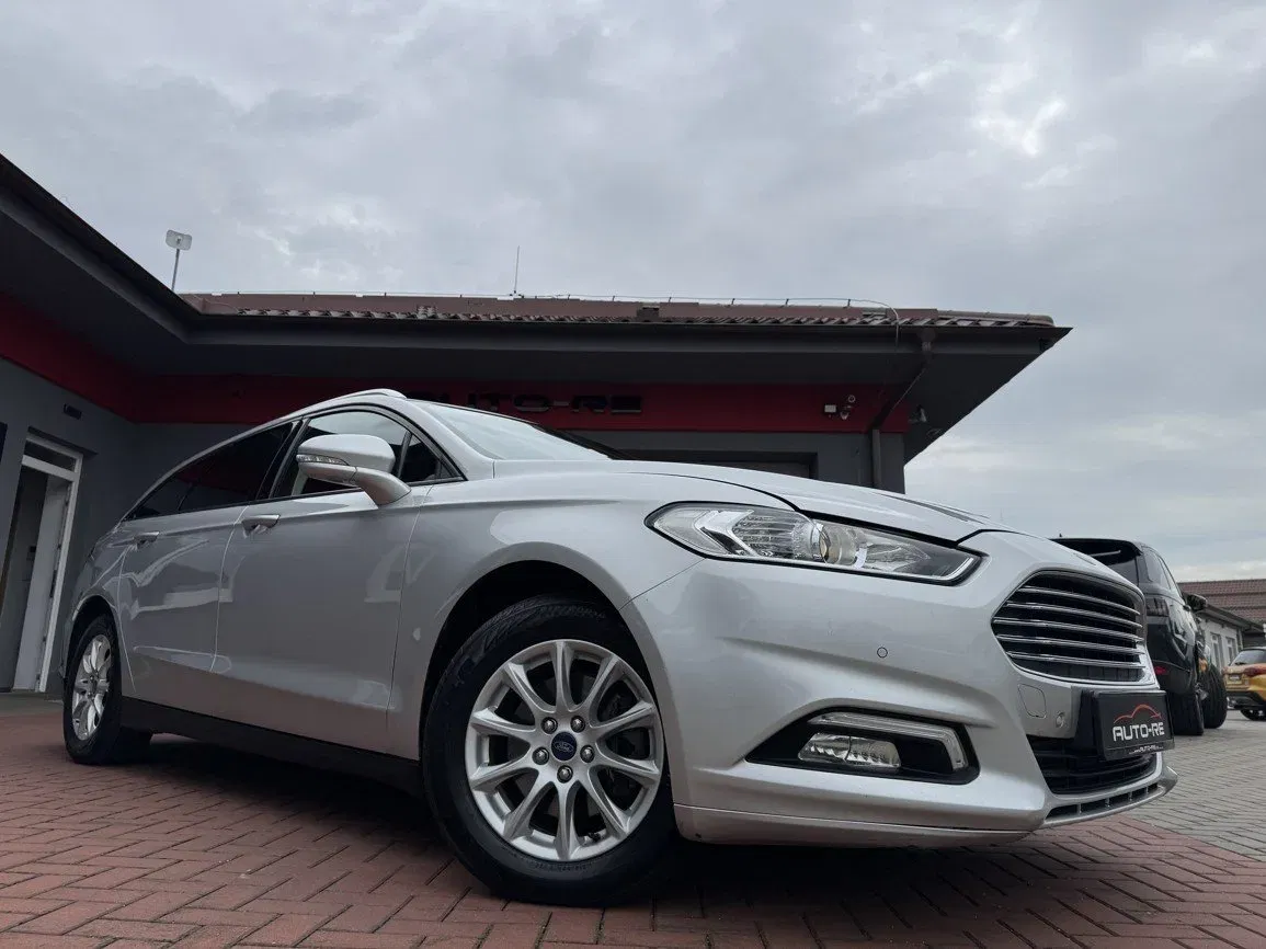 Ford Mondeo - Náhled 47