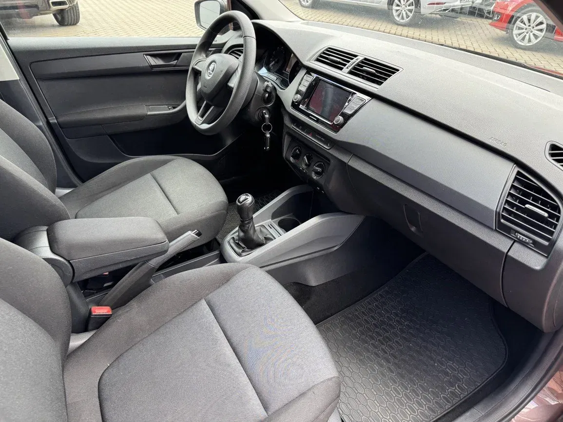 Škoda Fabia - Náhled 14