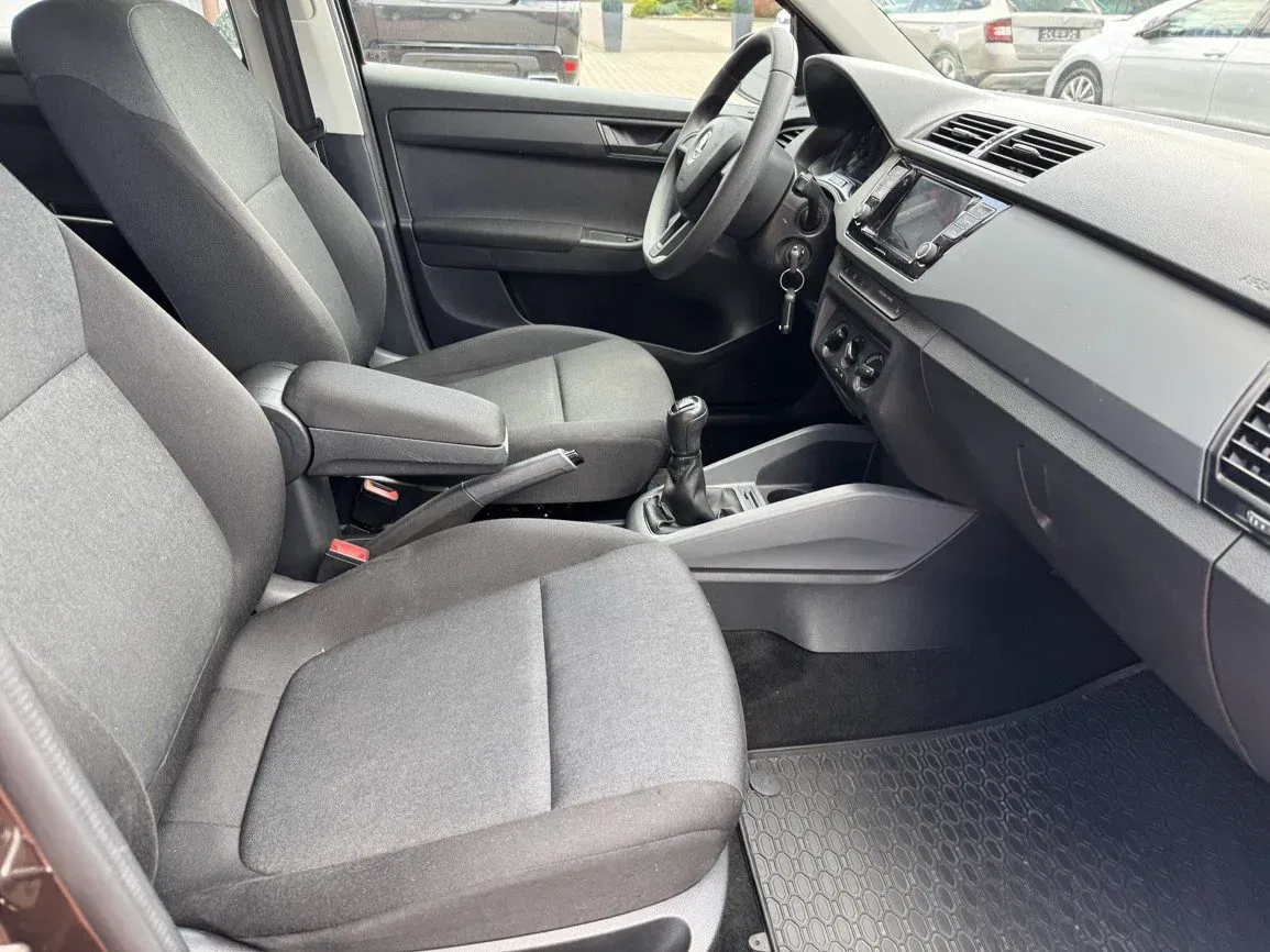 Škoda Fabia - Náhled 16
