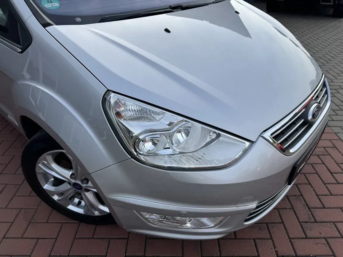 Ford Galaxy - Náhled 35