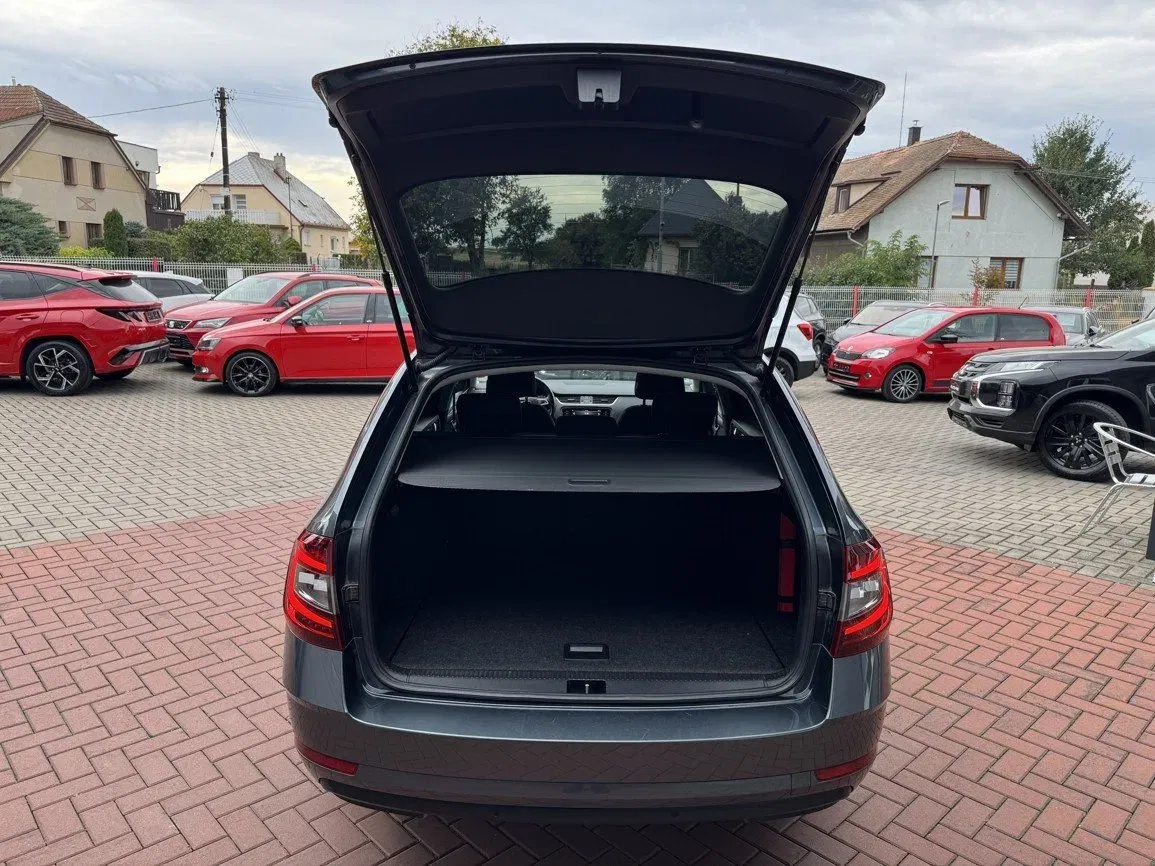 Škoda Octavia - Náhled 22