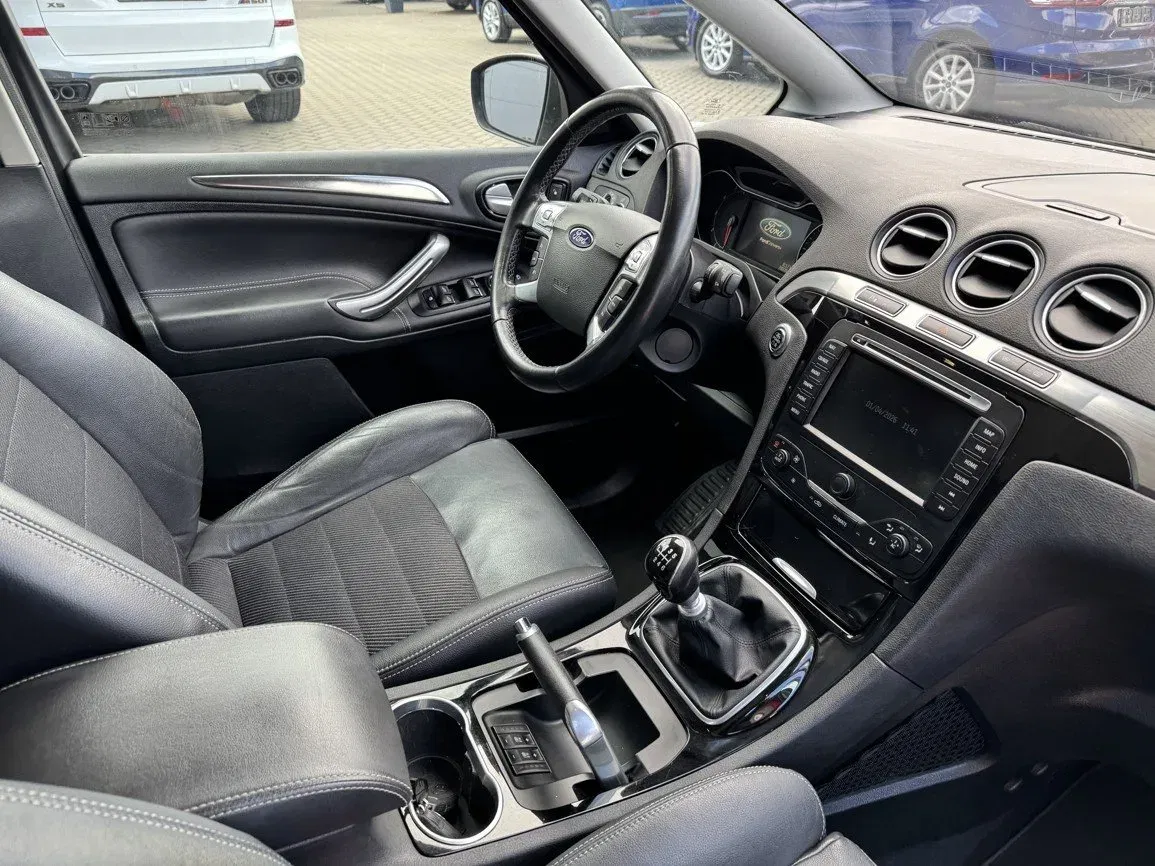 Ford S-MAX - Náhled 15