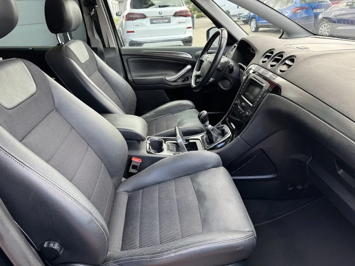 Ford S-MAX - Náhled 16