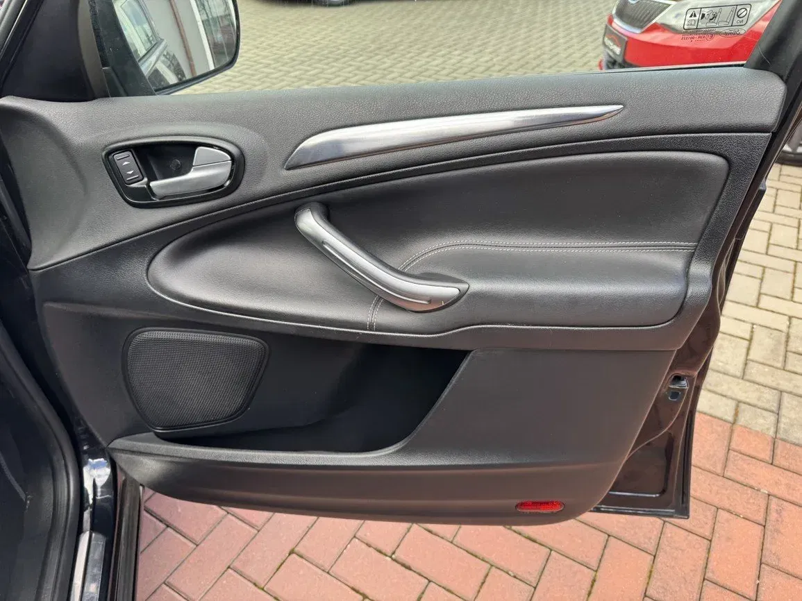 Ford S-MAX - Náhled 17