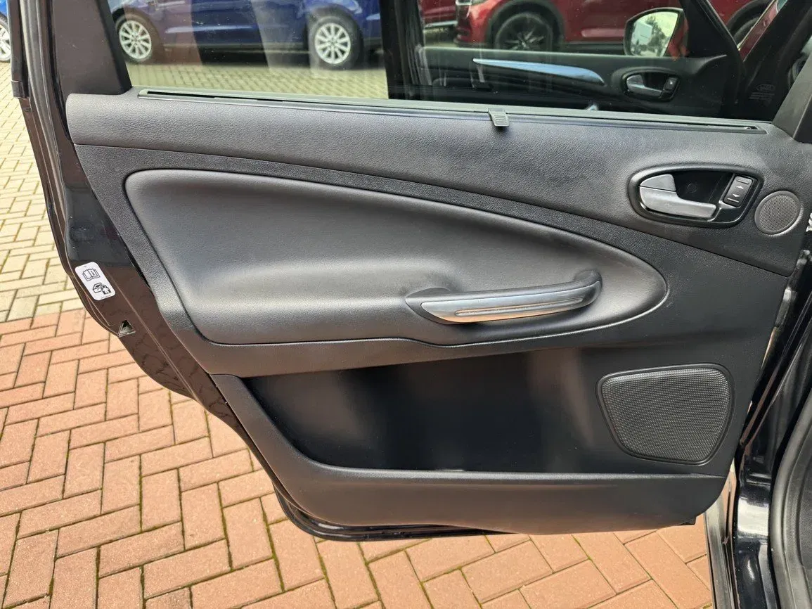 Ford S-MAX - Náhled 22