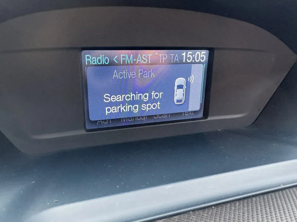 Ford C-MAX - Náhled 15