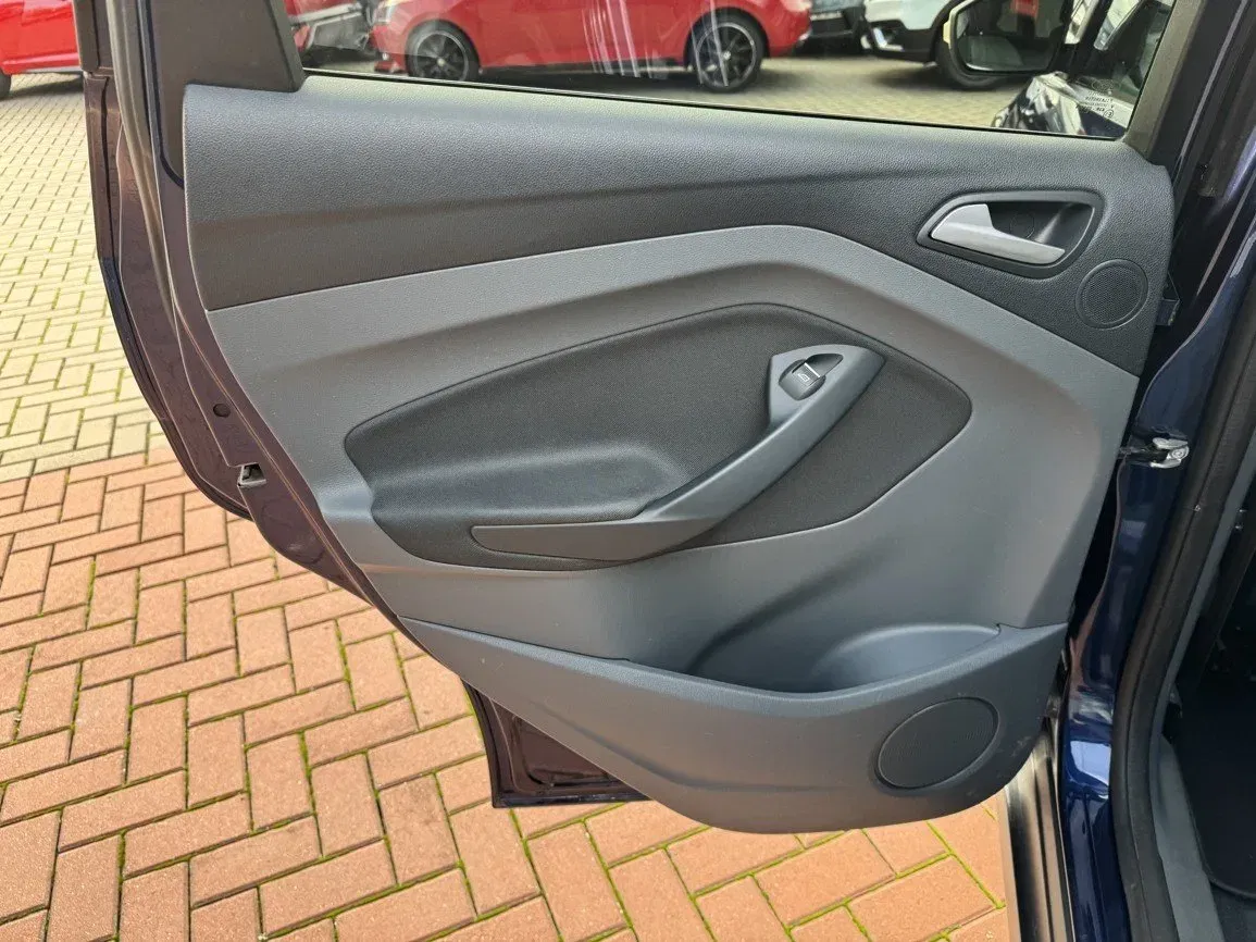 Ford C-MAX - Náhled 24