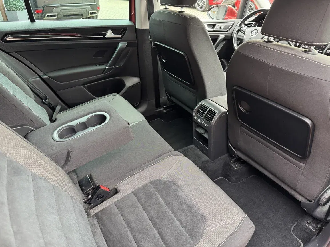 Volkswagen Golf Sportsvan - Náhled 17