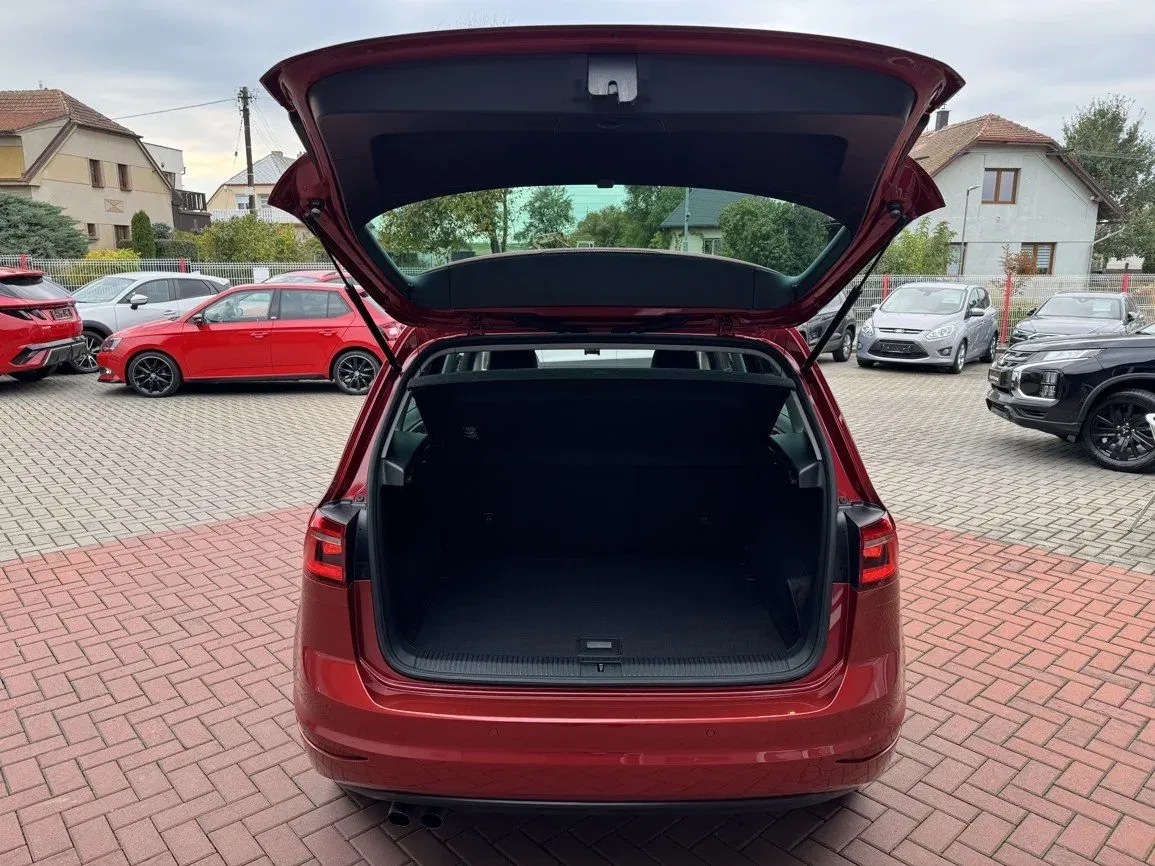 Volkswagen Golf Sportsvan - Náhled 19