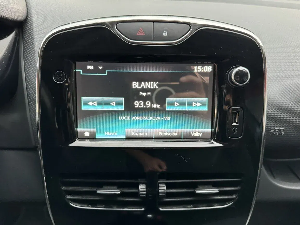 Renault Clio - Náhled 12