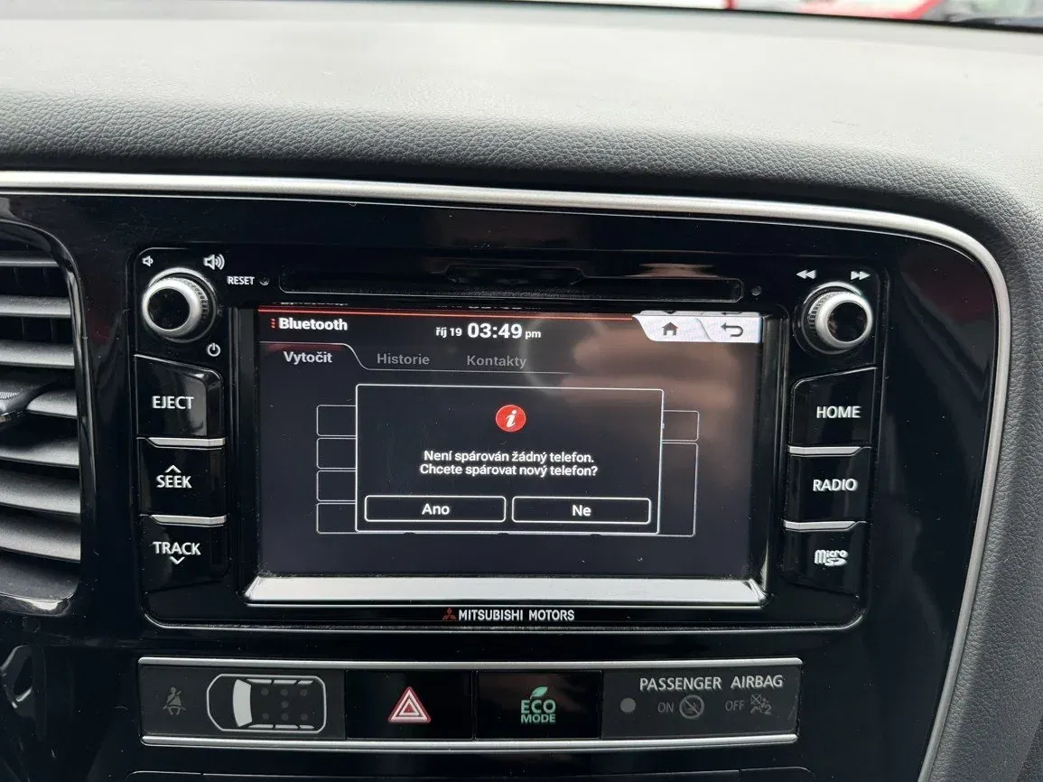 Mitsubishi Outlander - Náhled 11