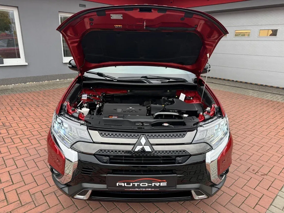 Mitsubishi Outlander - Náhled 28