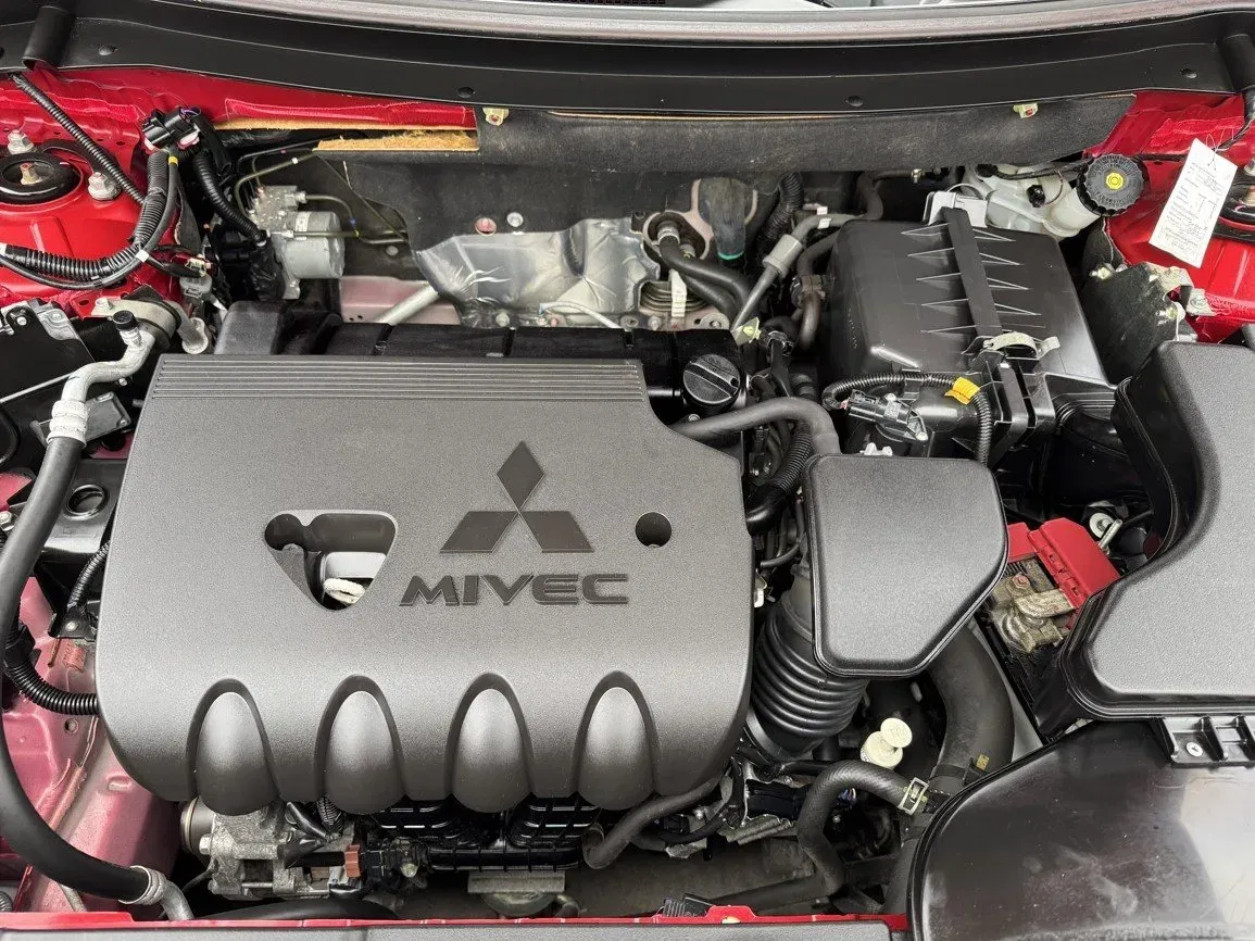 Mitsubishi Outlander - Náhled 29