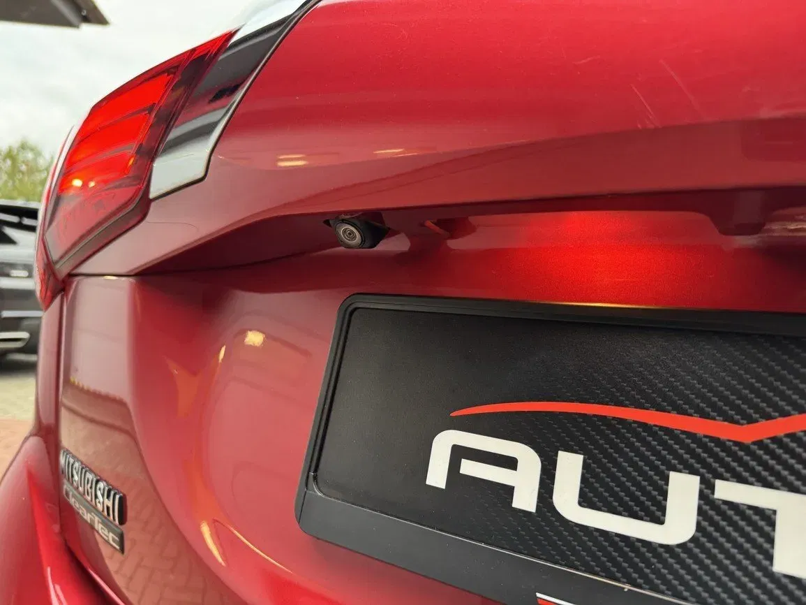 Mitsubishi Outlander - Náhled 40