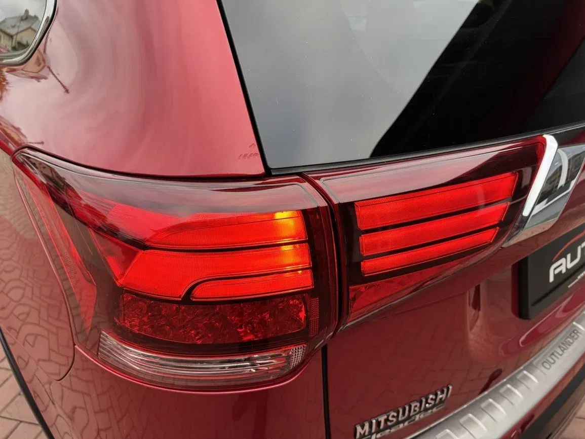Mitsubishi Outlander - Náhled 41