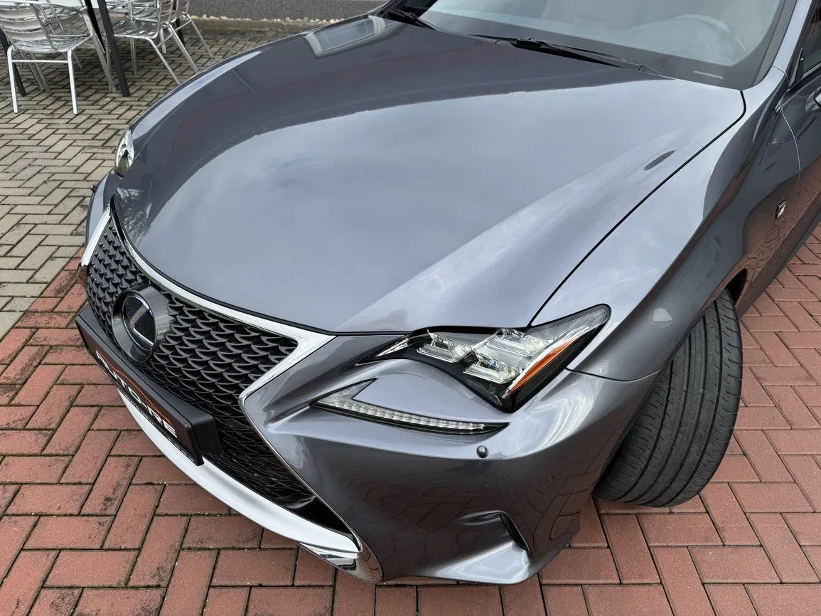 Lexus RC 300h - Náhled 34