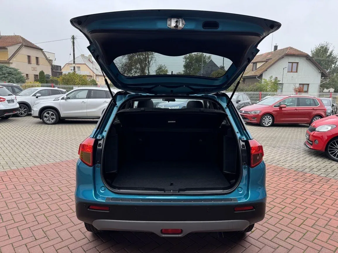 Suzuki Vitara - Náhled 20