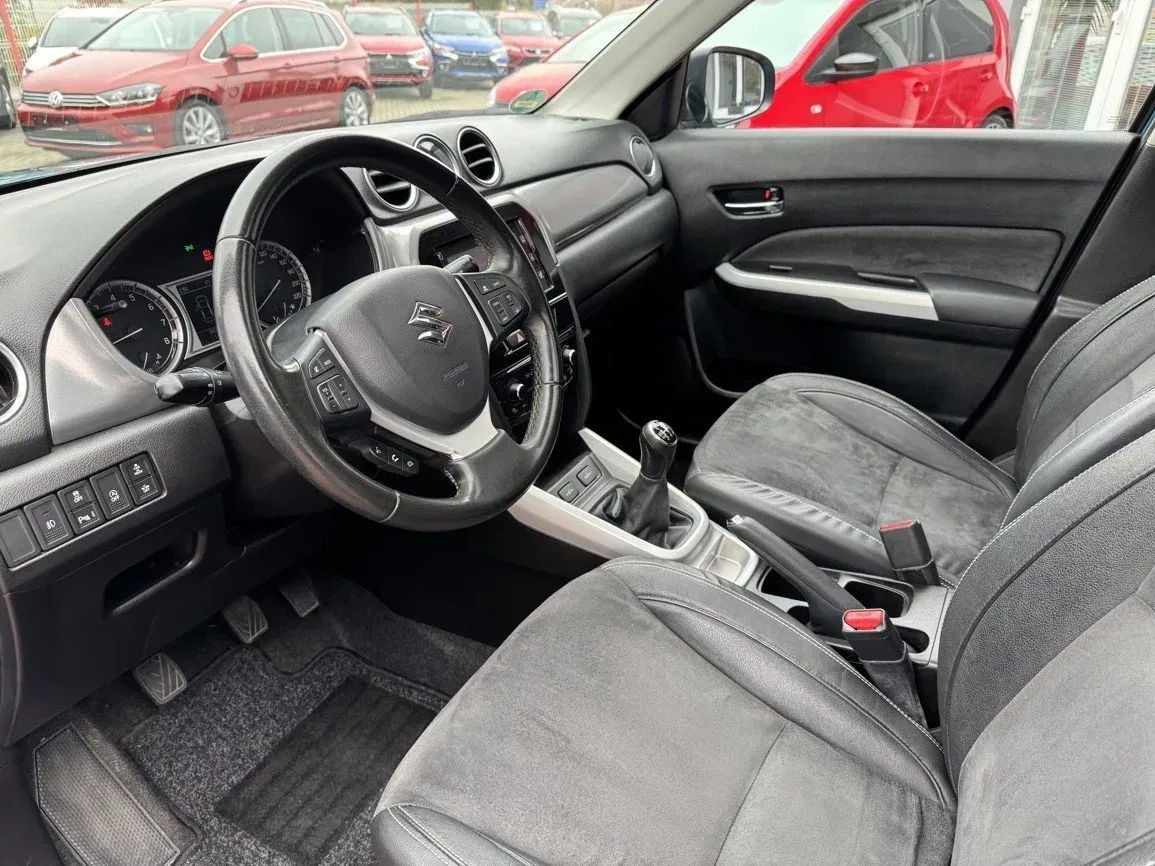 Suzuki Vitara - Náhled 23