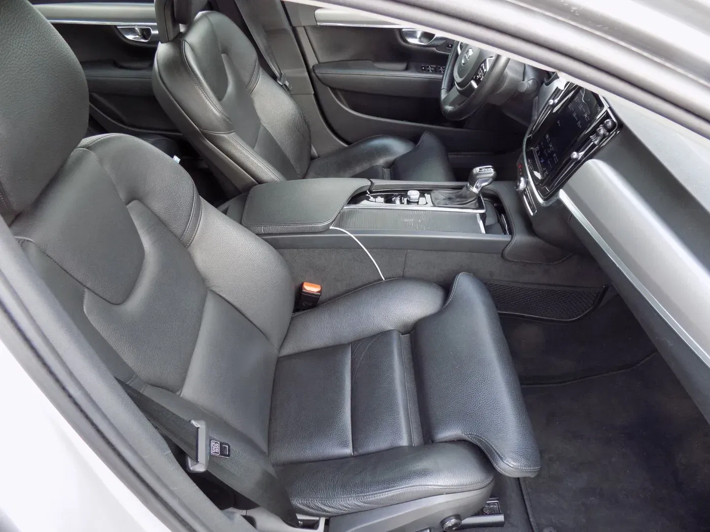 Volvo S90 - Náhled 14