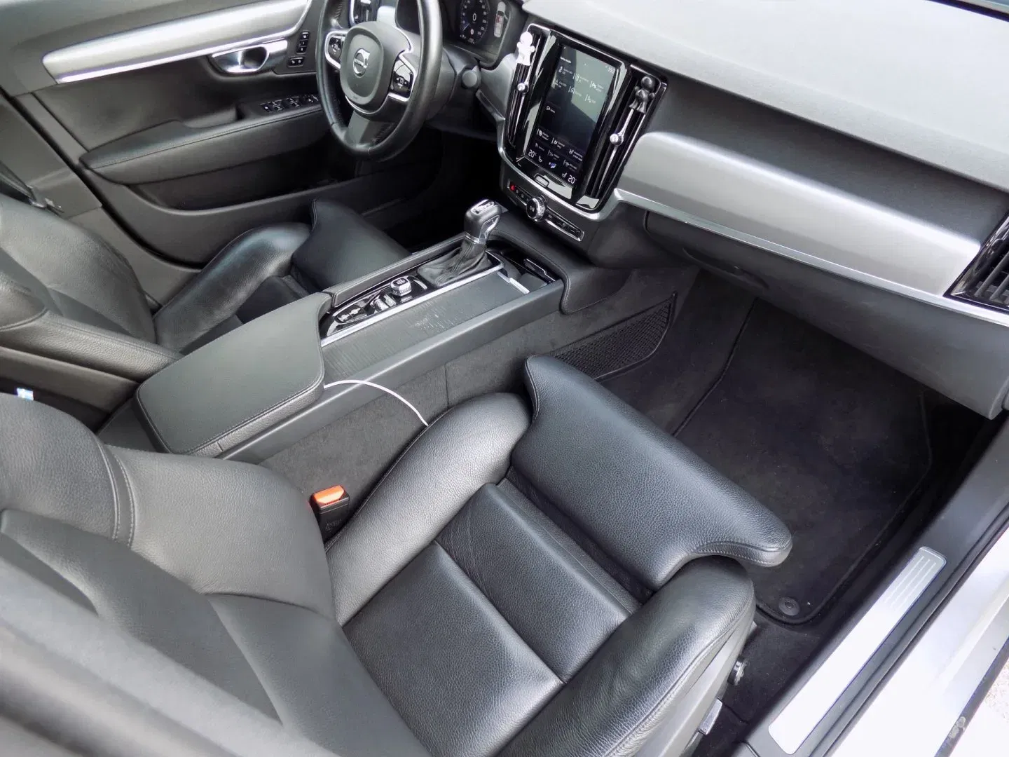 Volvo S90 - Náhled 16
