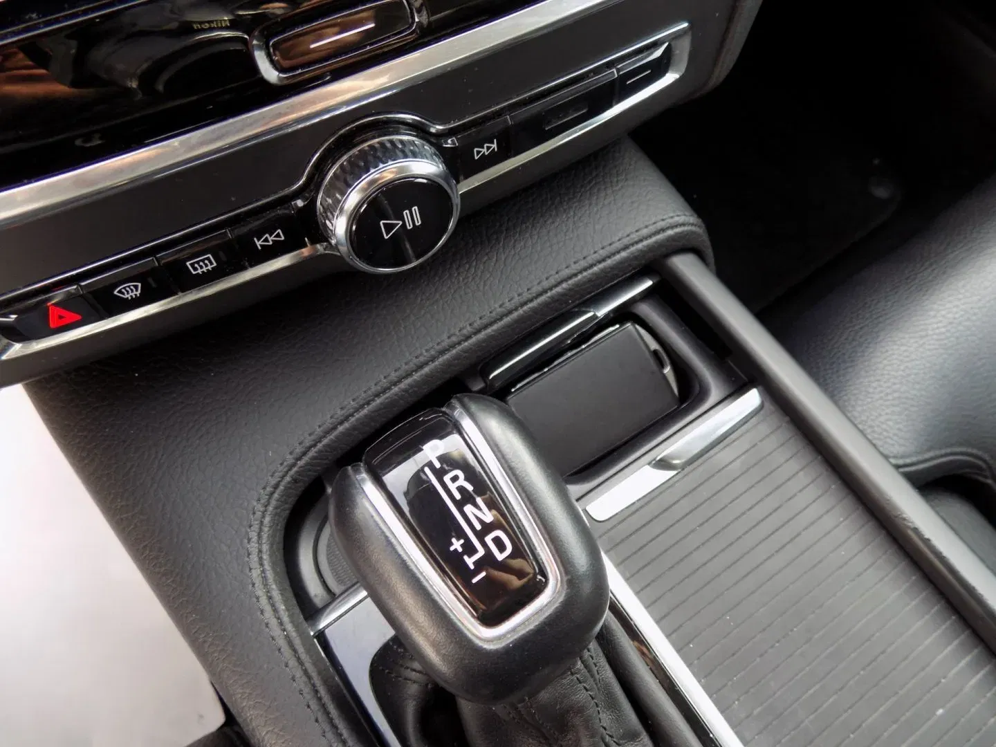 Volvo S90 - Náhled 30