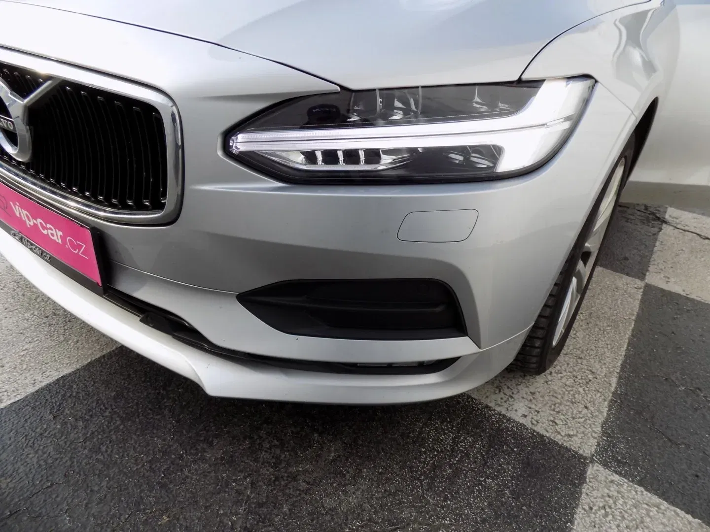 Volvo S90 - Náhled 37
