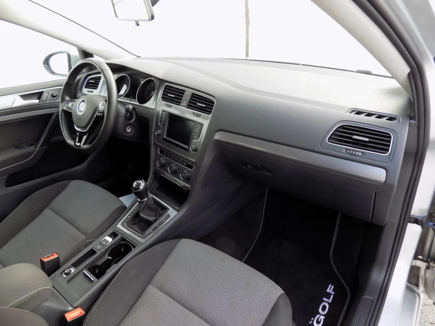 Volkswagen Golf - Náhled 17