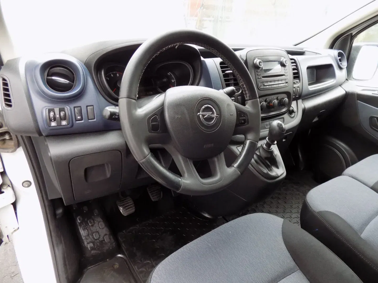 Opel Vivaro - Náhled 10