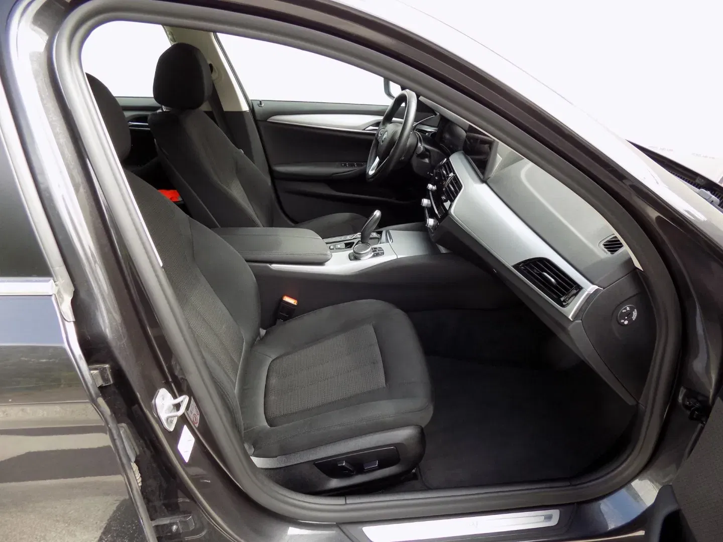 BMW Řada 5 - Náhled 15