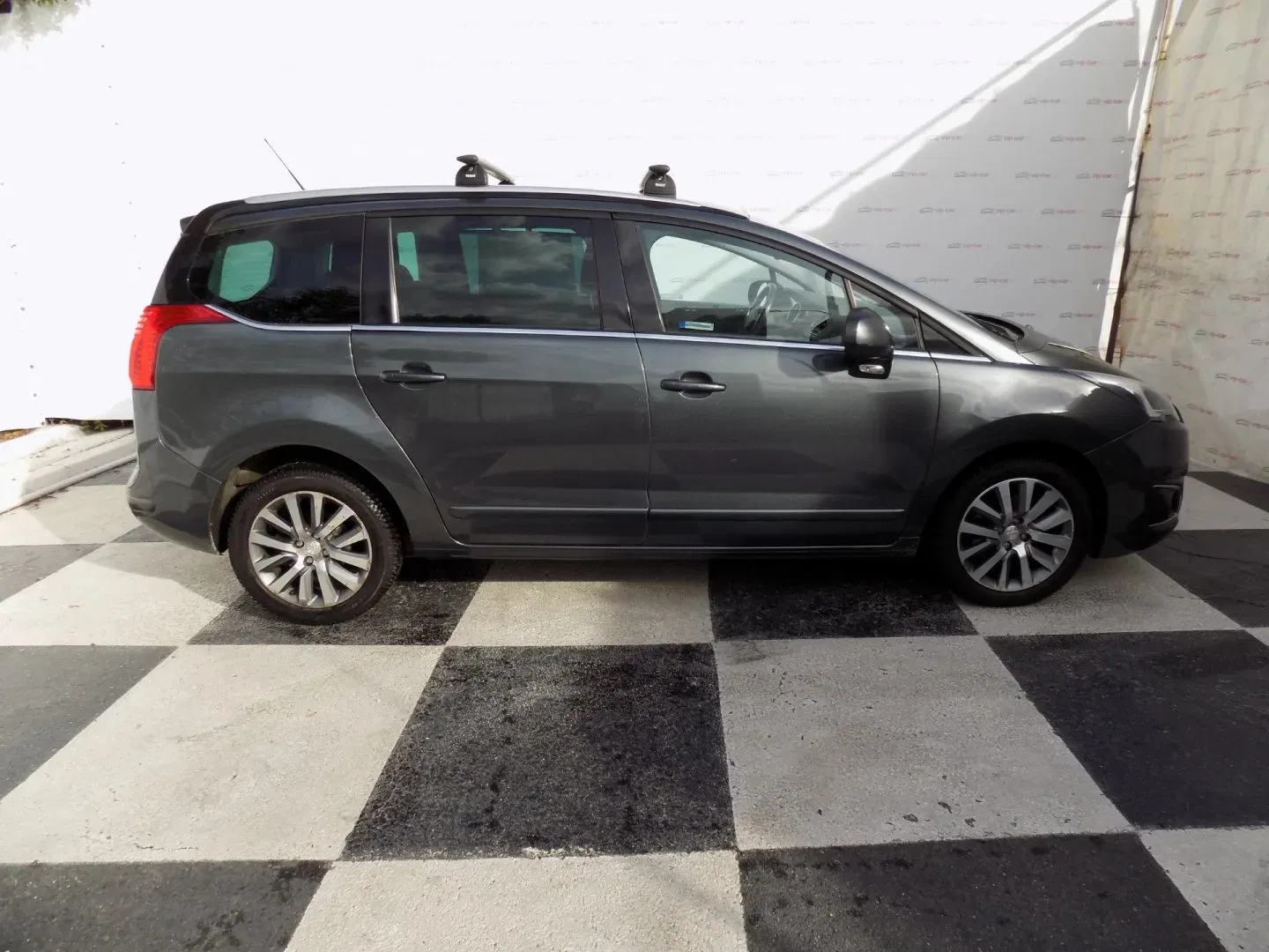 Peugeot 5008 - Náhled 6