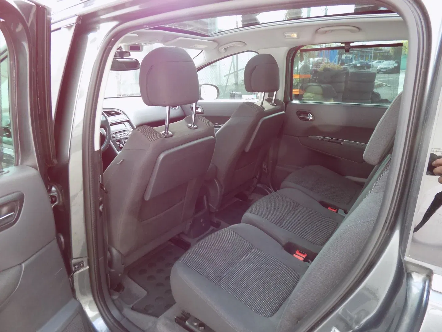 Peugeot 5008 - Náhled 10