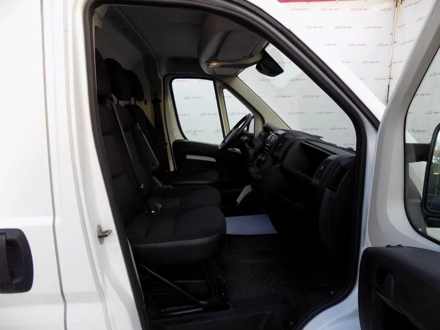 Peugeot Boxer - Náhled 13