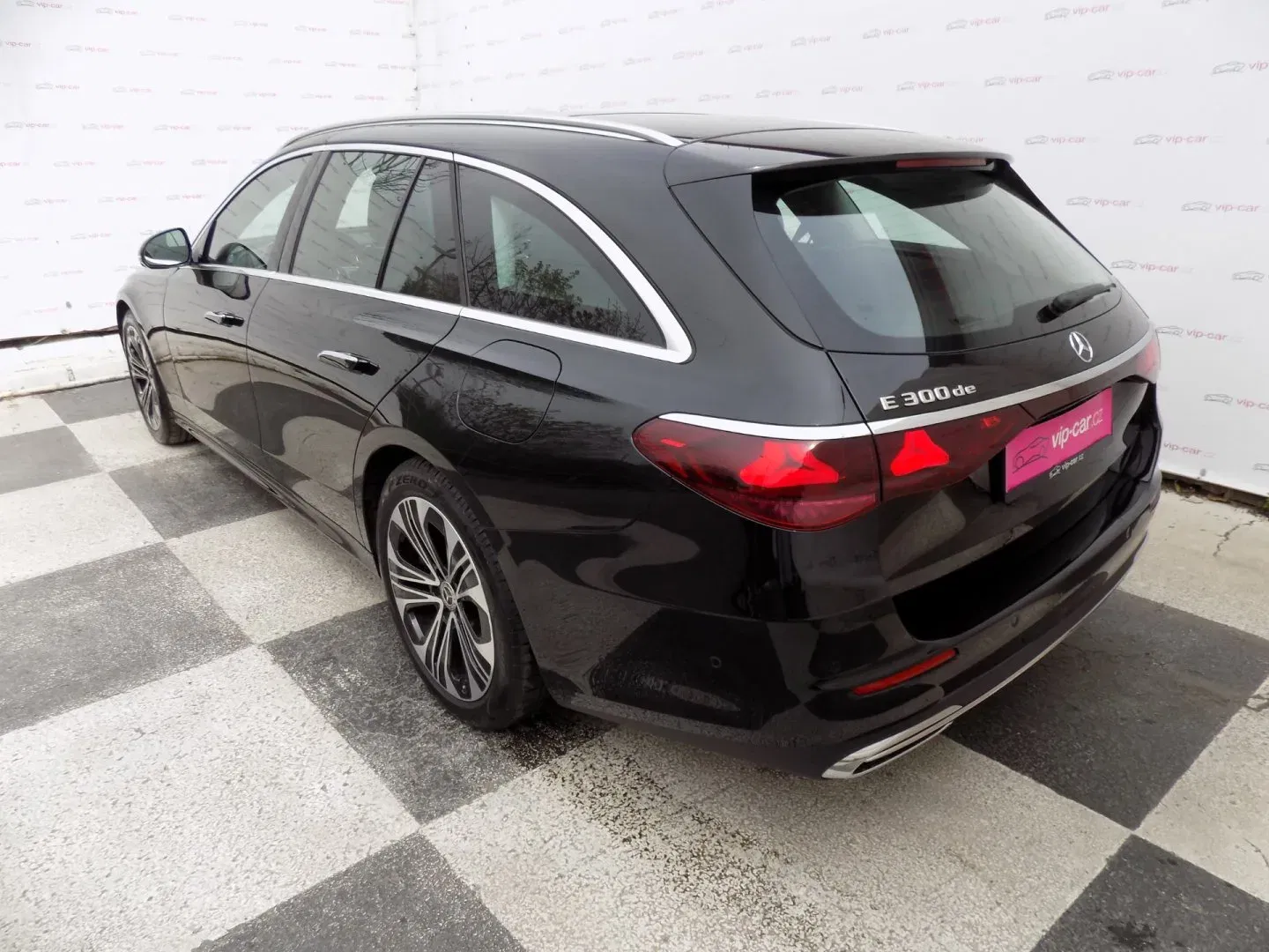 Mercedes-Benz Třídy E - Náhled 3